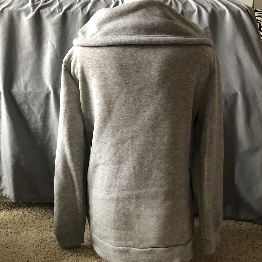 Sweater - Picture 3 of 4